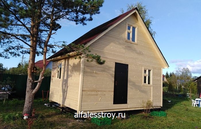 домик 6х4 с высокой двускатной крышей ондулин